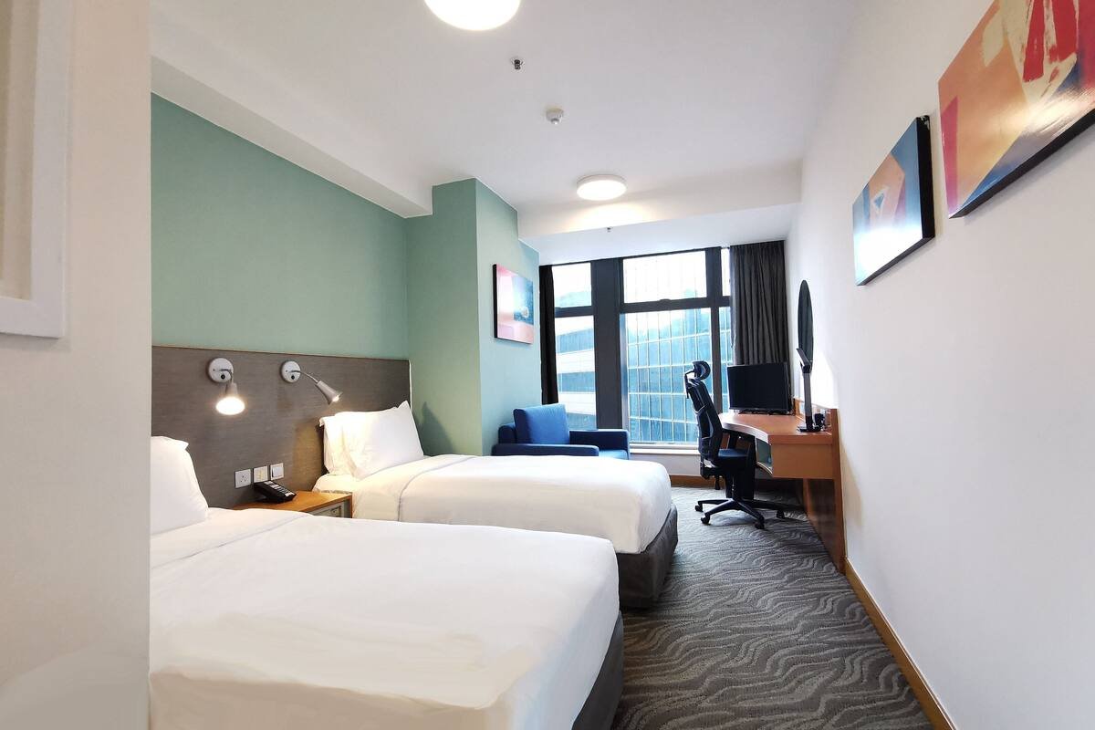 Holiday Inn Express Hong Kong