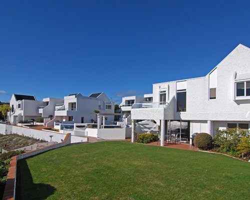 Lake Edge Resort - NZ